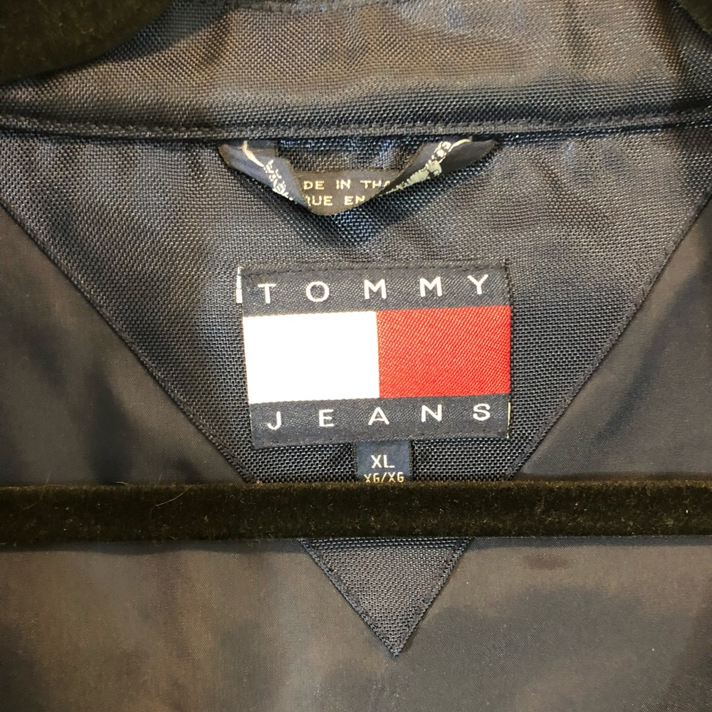 tommy hilfiger jacket - Picture 2 of 8